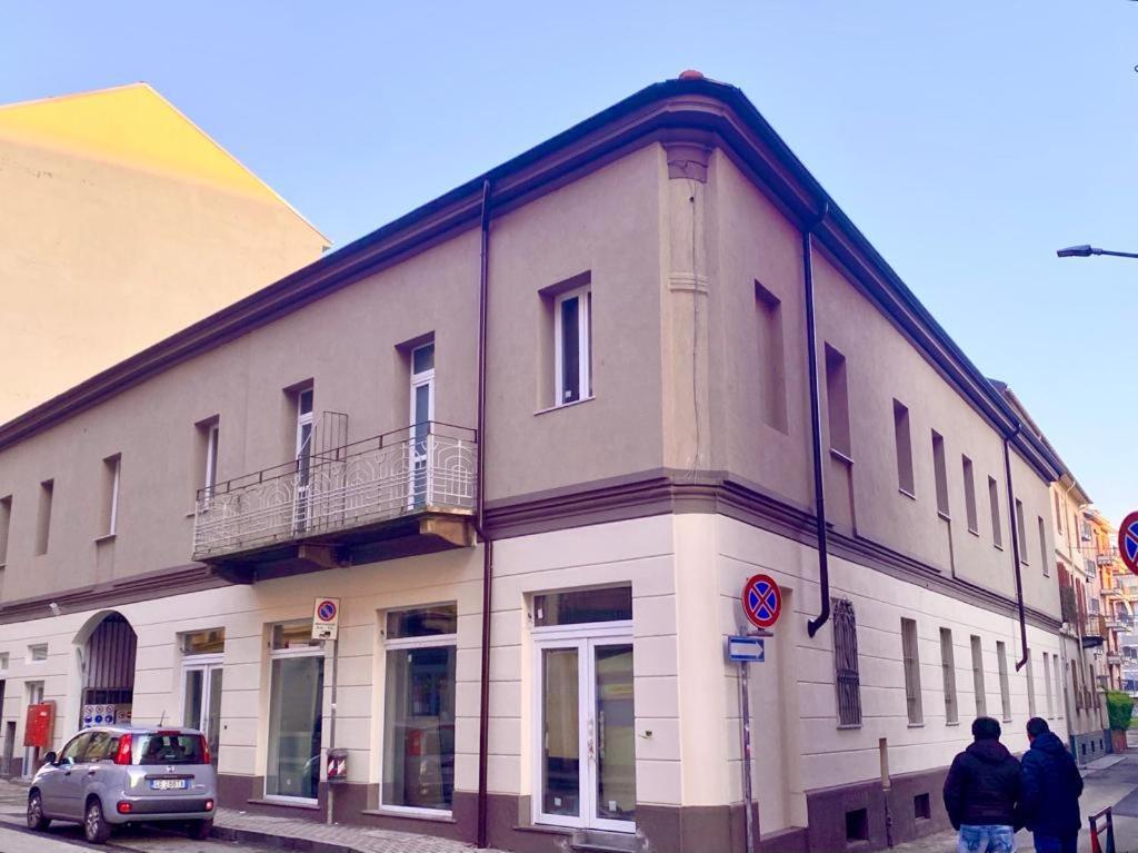 Hh Hermoso Housing Asti Exterior photo