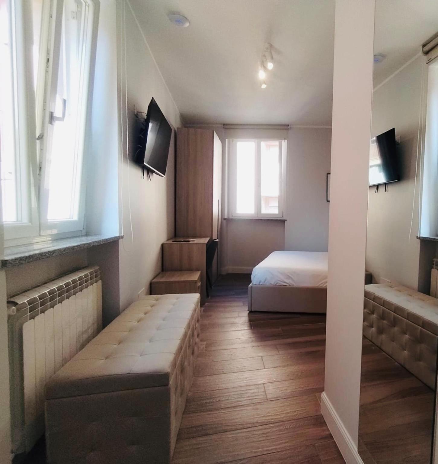Hh Hermoso Housing Asti Exterior photo